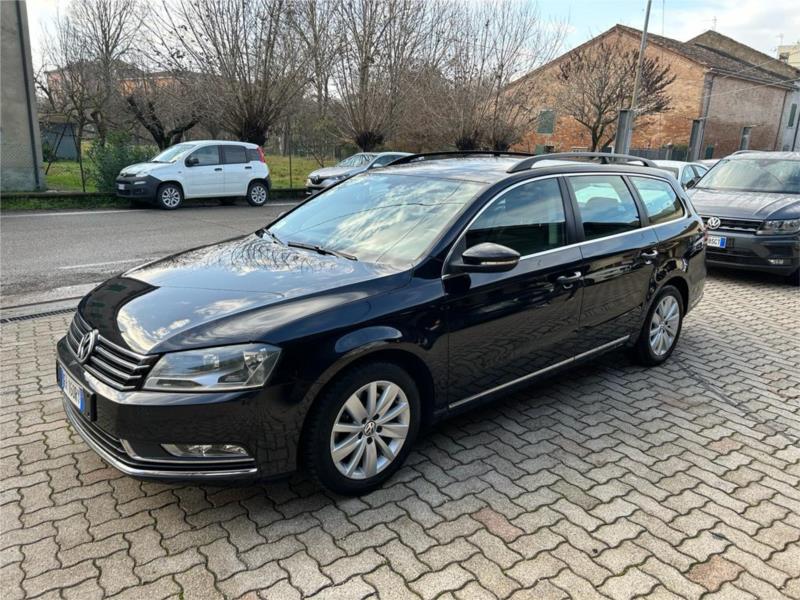 Volkswagen , PASSAT Var. 2.0 TDI Comfortline NAVI PDC