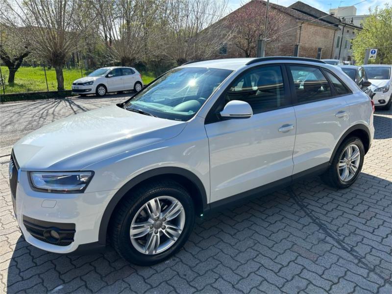 AUDI, Q3 2.0 TDI NAVI XENON PDC