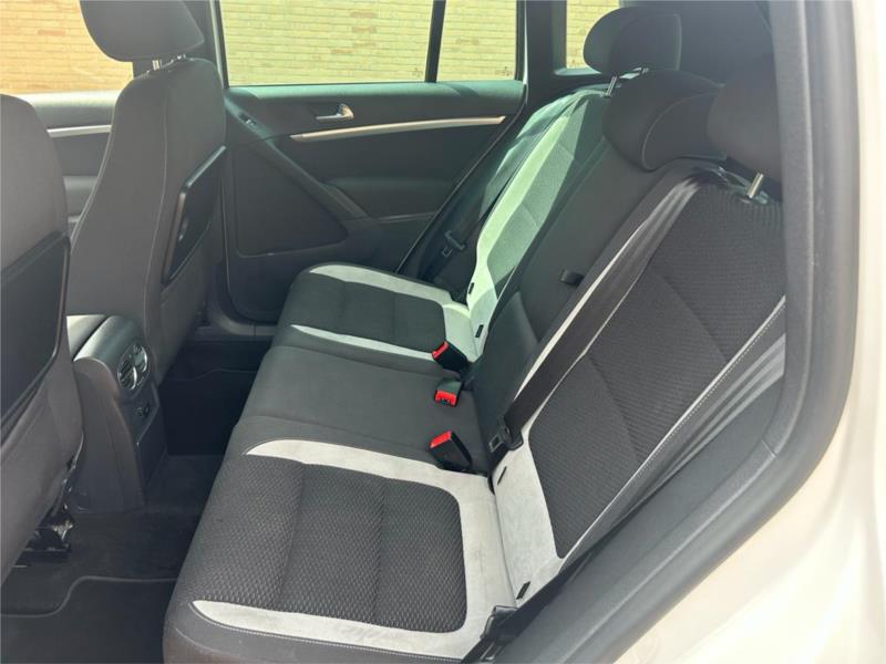 Volkswagen , Tiguan 2.0 TDI 177 CV 4MOTION DSG R-Line BlueMotion Tech.