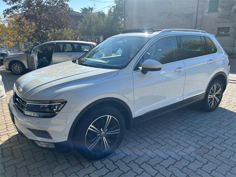 Volkswagen , TIGUAN 2.0 TDI SCR DSG 4MOTION PANORAMA PELLE NAVI