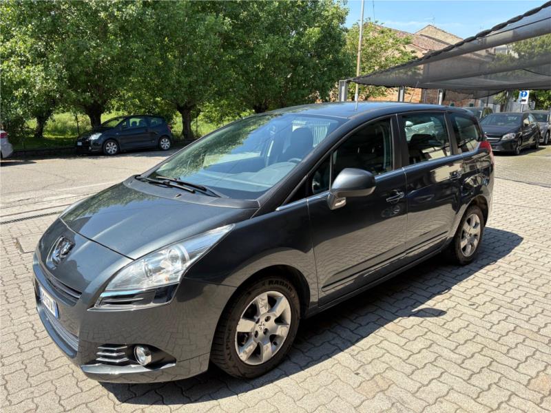 PEUGEOT, 5008 1.6 HDi 112CV Business 7 POSTI  OK NEOPATENTATO
