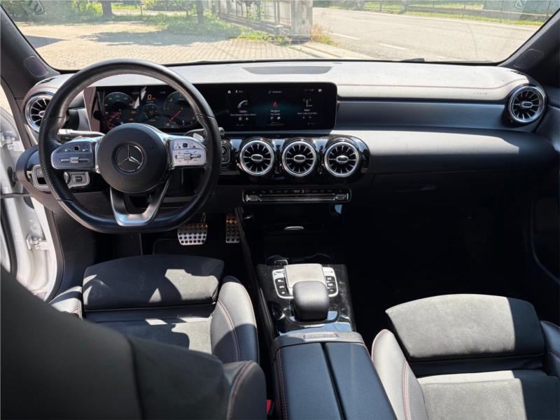 MERCEDES, CLA 180 d Automatic Premium AMG PANORAMA OK NEOPATENTATO