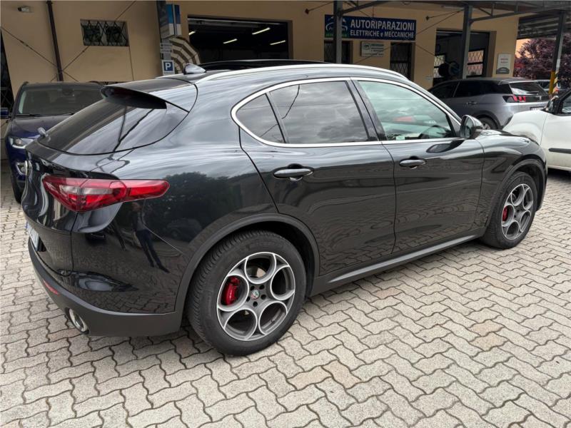 Alfa Romeo, STELVIO 2.2 Turbodiesel 210 CV AT8 Q4 SPORT EDITION PANORAMA