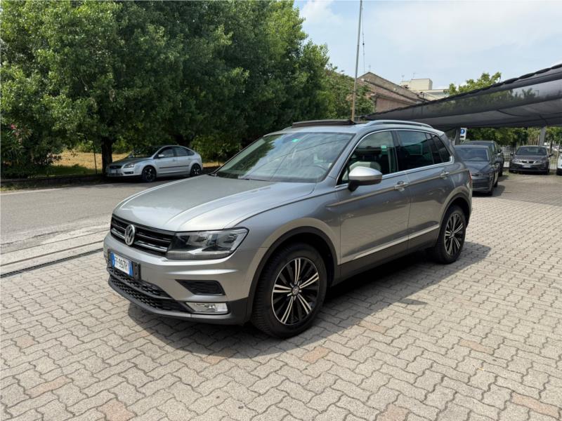 VOLKSWAGEN, TIGUAN 2.0 TDI SCR 4MOTION Business PANORAMA 