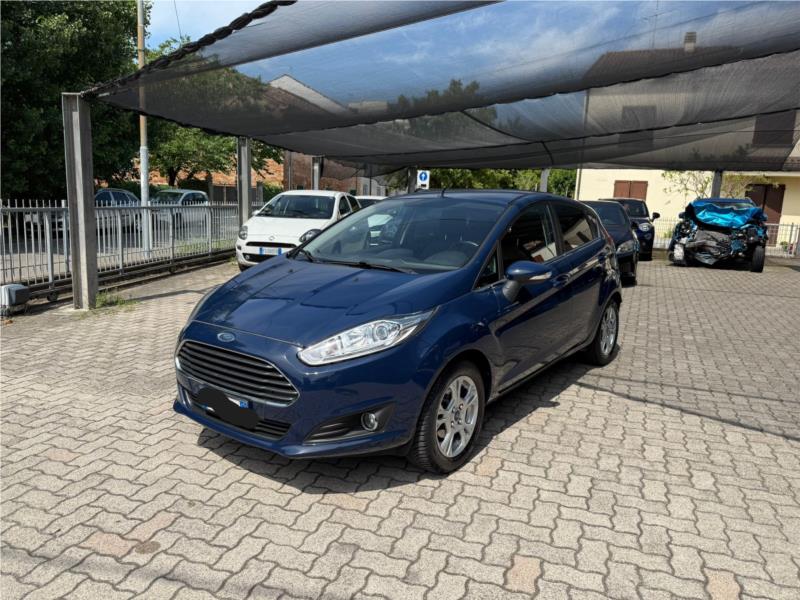 FORD, FIESTA 1.0 80CV 5 porte Black & White OK NEOPATENTATO