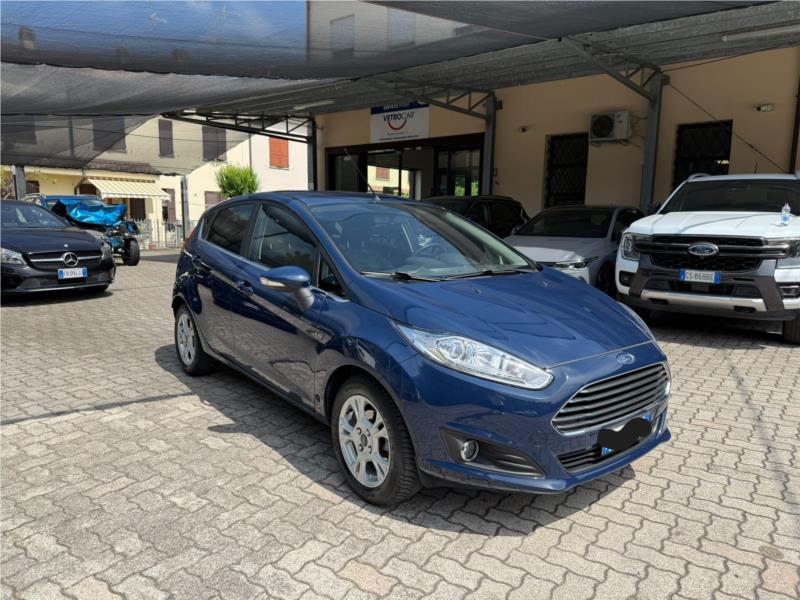 FORD, FIESTA 1.0 80CV 5 porte Black & White OK NEOPATENTATO