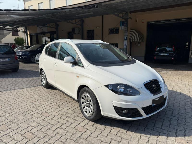 SEAT, ALTEA 1.6 TDI 105 CV CR DPF DSG Style OK NEOPATENTATO