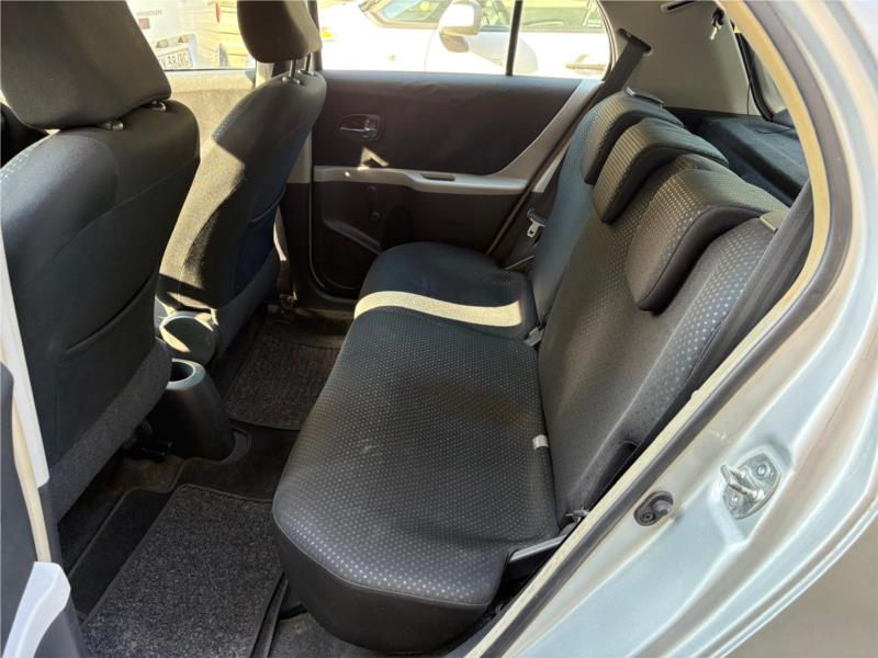 TOYOTA, YARIS 1.0 5 P LUXURY PACK OK NEOPATENTATO