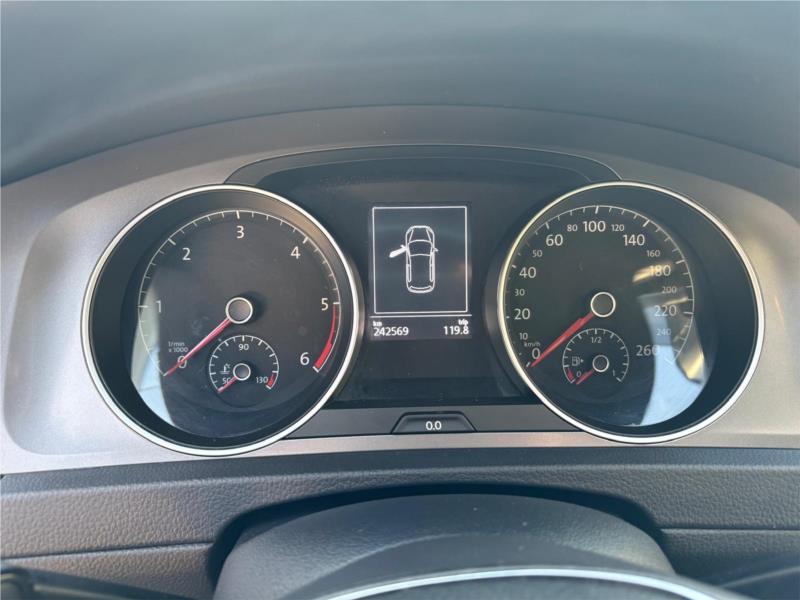 VOLKSWAGEN, GOLF 1.6 TDI 90 CV 5p.CONFORT BlueMotion OK NEOPATENTAT