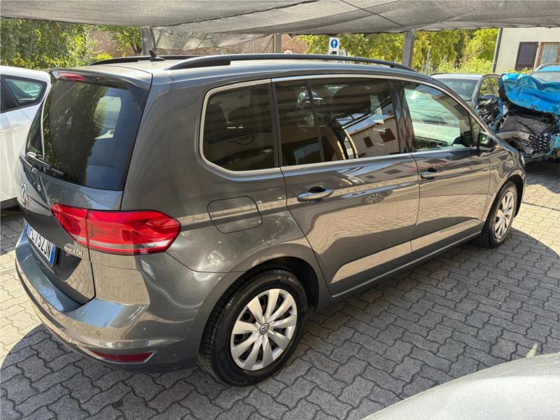 VOLKSWAGEN, TOURAN 2.0 TDI 150 CV SCR DSG ExecutiIve 7 POSTI