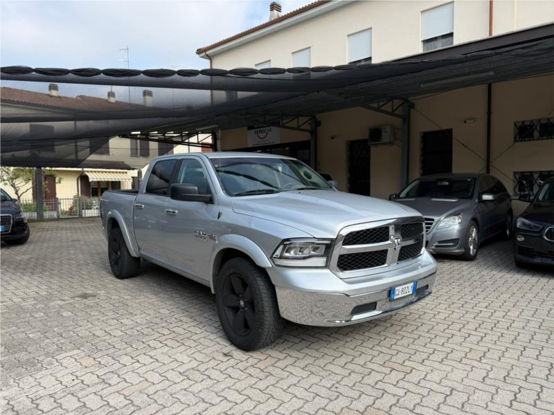 DODGE, RAM 1500 LARAMIE 5.7 HEMI 6 POSTI