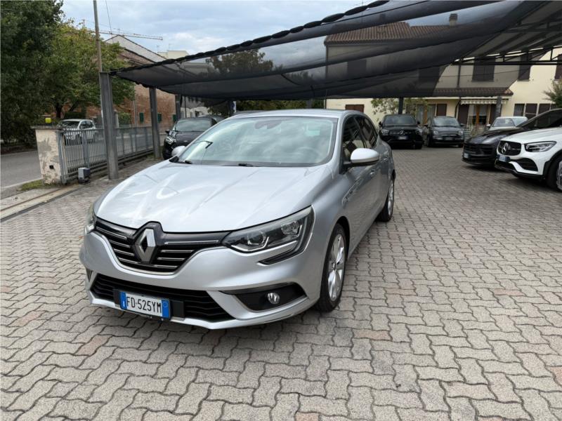Renault, Mégane dCi 8V 110 CV EDC Energy Bose OK NEOPATENTATO