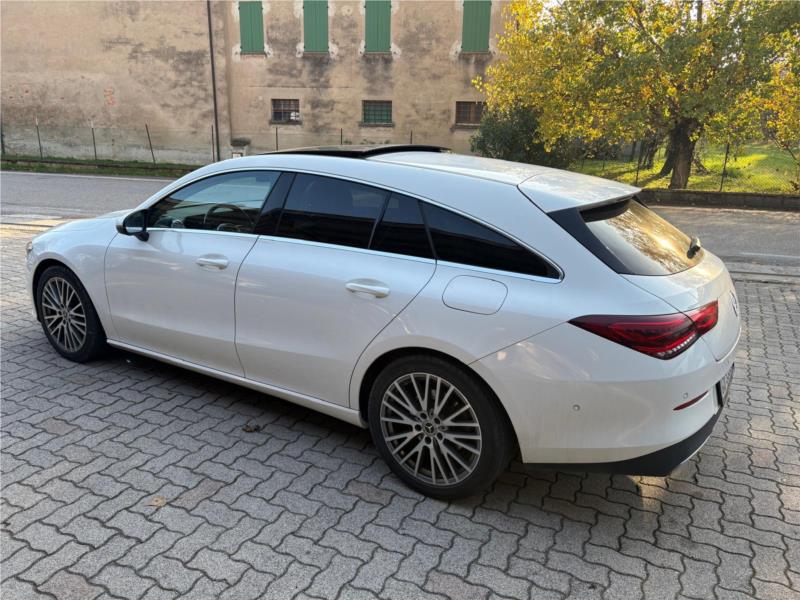 MERCEDES, CLA 180 d Premium AMG PANORAMA OK NEOPATENTATO
