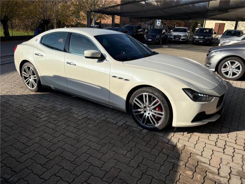 MASERATI , Ghibli 3.0 V6 ds 250cv AUTOMATICO