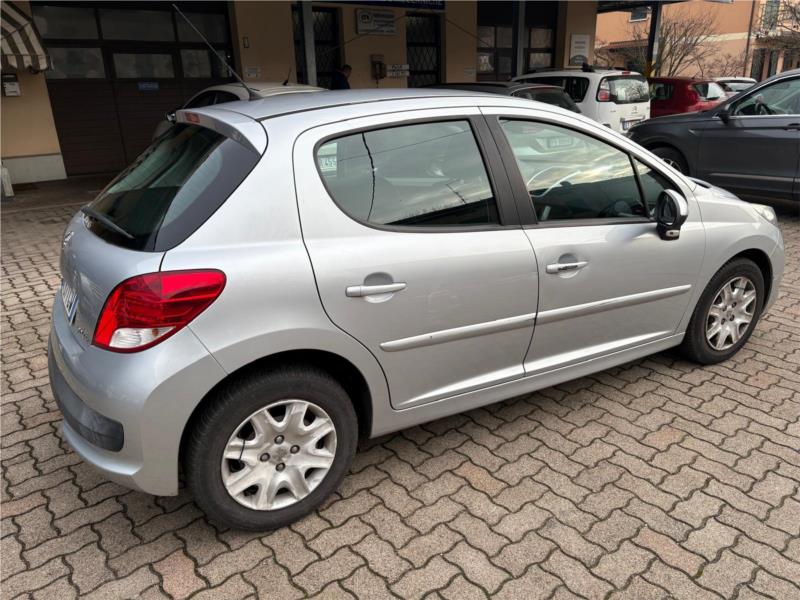 PEUGEOT, 207 5p 1.4 hdi 8v Plus 70cv