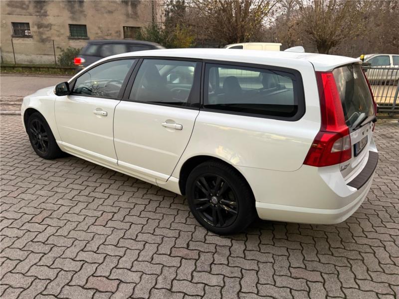VOLVO, V70 2.4 d5 Summum 185cv