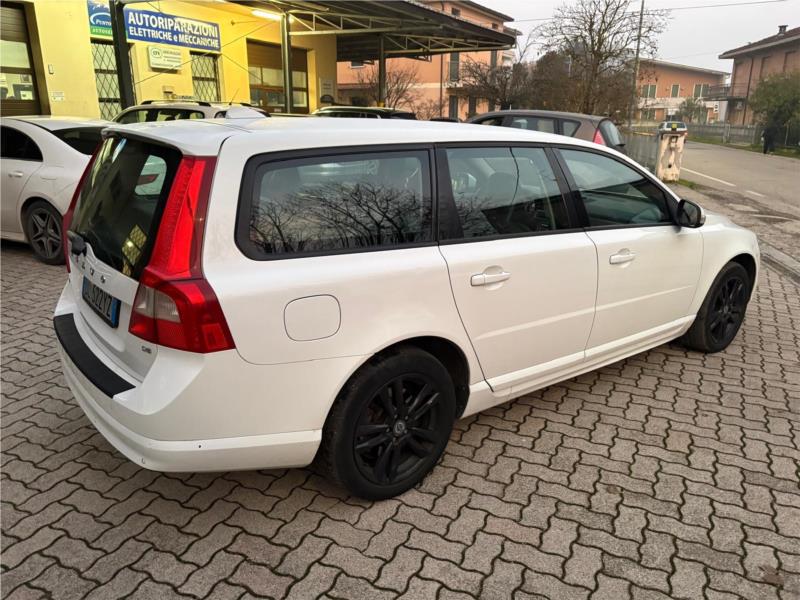 VOLVO, V70 2.4 d5 Summum 185cv