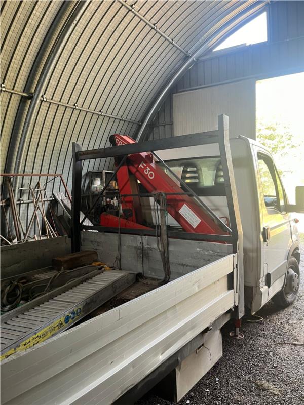 IVECO , Daily 35 CASSONE 3 METRI CON GRU