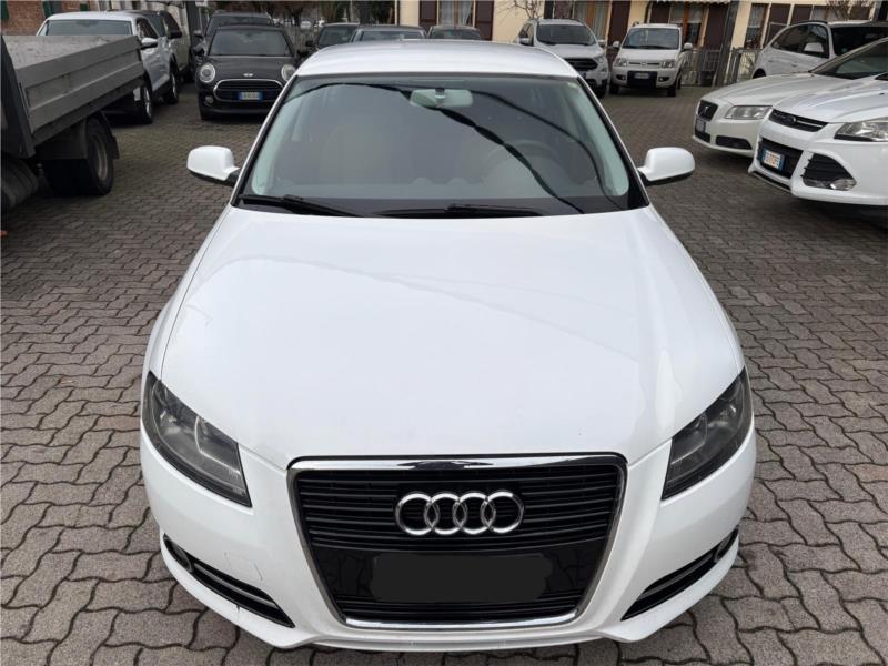 AUDI, A3 1.6 tdi Young Edition 90cv OK NEOPATENATO