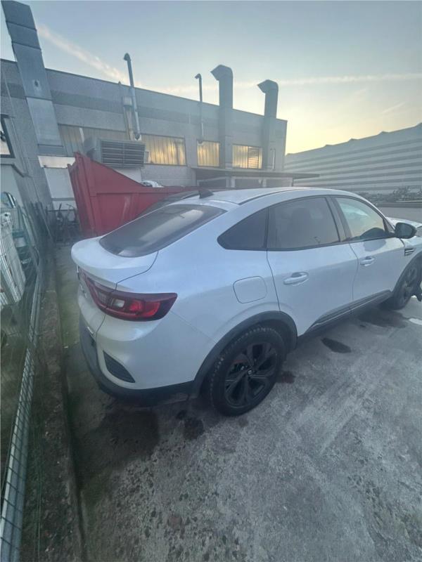 Renault, Arkana 1.6 E-Tech full hybrid R.S. Line 145cv INIDENTATA