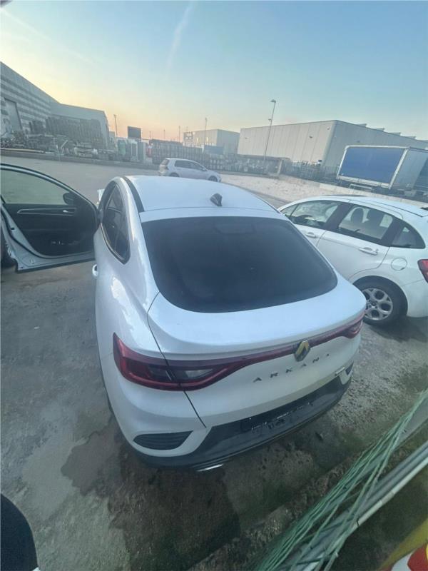 Renault, Arkana 1.6 E-Tech full hybrid R.S. Line 145cv INIDENTATA