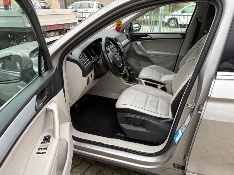 VOLKSWAGEN, Tiguan 2.0 tdi Executive 4motion 150cv PANORAMA