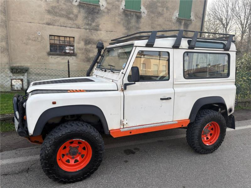 LAND ROVER , LD 90 2500 TDI