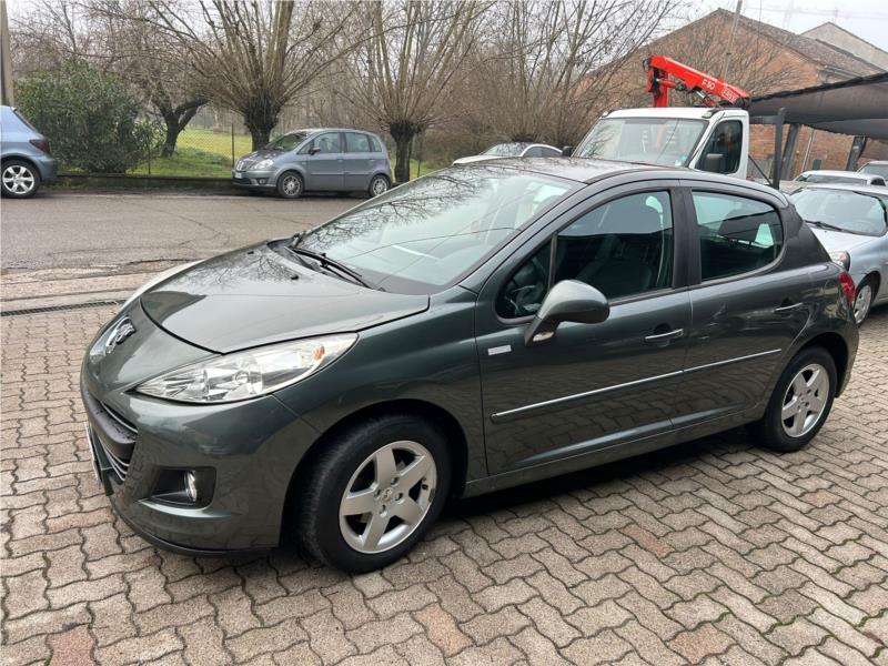 PEUGEOT, 207 5p 1.4 hdi OK NEOPATENTATO