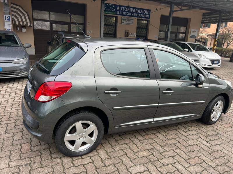 PEUGEOT, 207 5p 1.4 hdi OK NEOPATENTATO