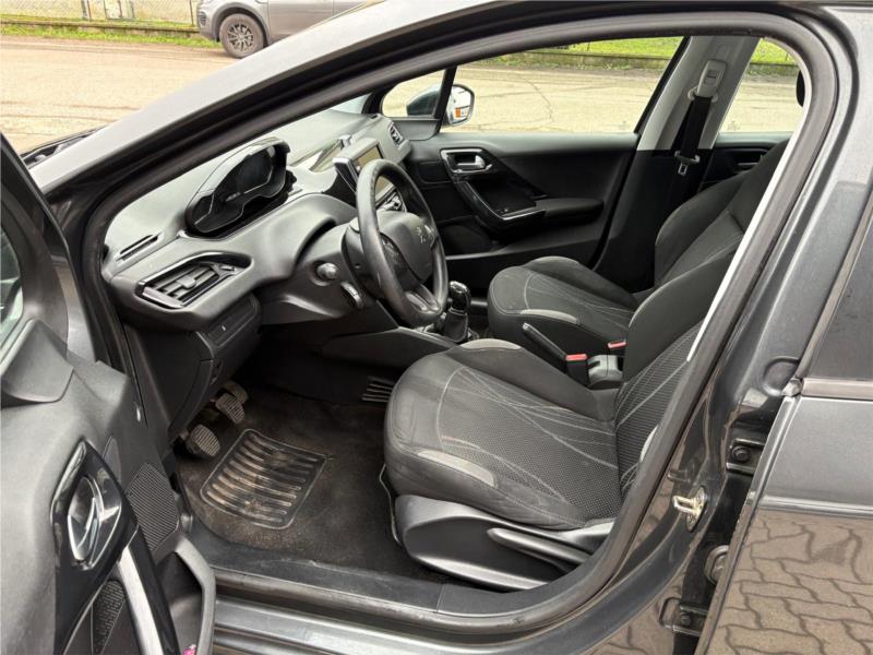 PEUGEOT, 208 5p 1.4 hdi 8v OK NEOPATENTATO