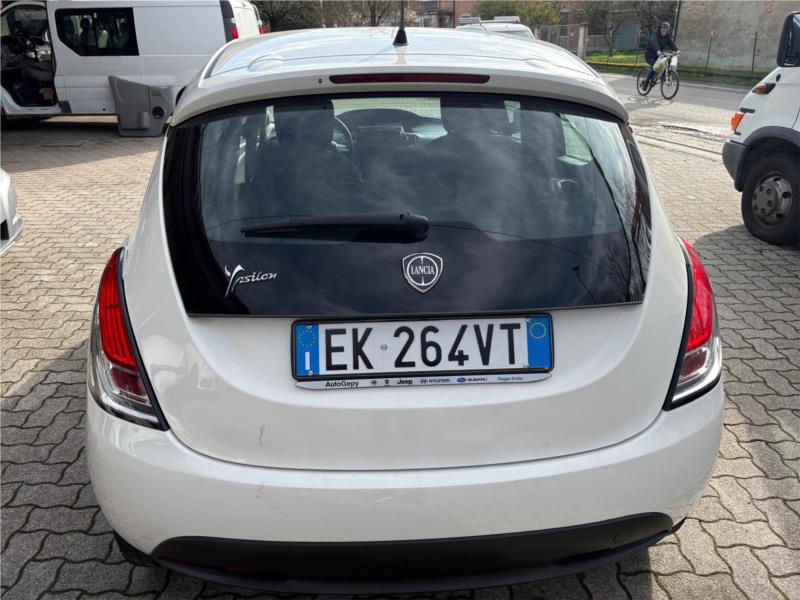 LANCIA, Ypsilon 1.2 8v Platinum 69cv OK NEOPATENTATO