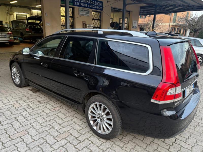 VOLVO, V70 2.0 d4 Momentum 181cv geartronic TETTO APRIBILE