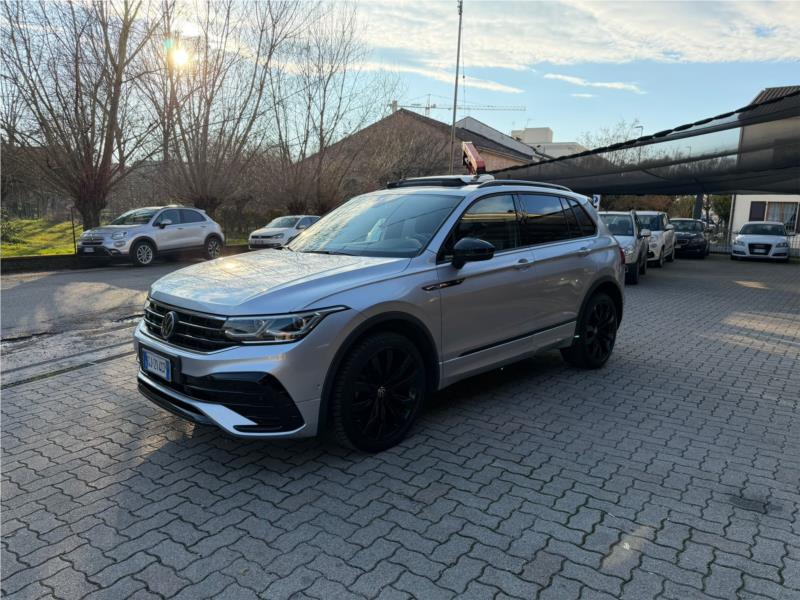 VOLKSWAGEN, Tiguan 2.0 tdi R-Line 4motion 200cv dsg PANORAMA