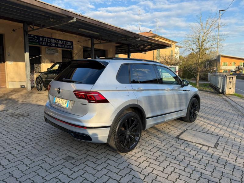 VOLKSWAGEN, Tiguan 2.0 tdi R-Line 4motion 200cv dsg PANORAMA