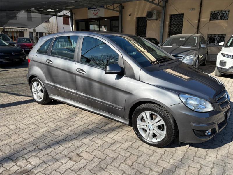 MERCEDES, B CDI Executive OK NEOPATENTATO