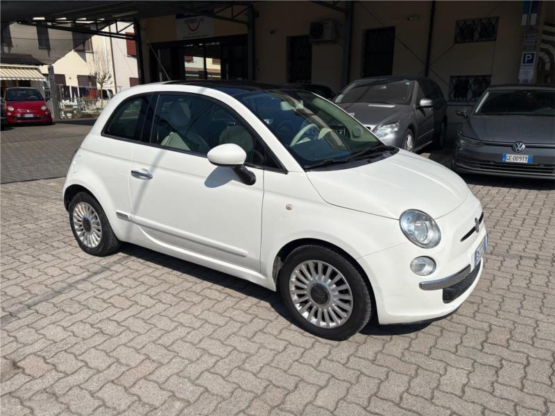 FIAT , 500 1.2 Lounge 69cv AUTOMATICO OK NEOPATENTATO