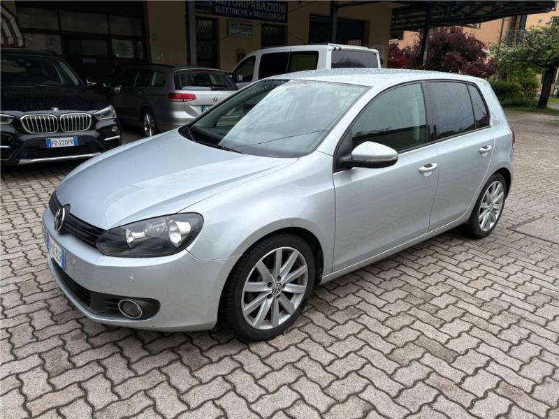 VOLKSWAGEN, Golf 5p 1.6 tdi Highline AUTOMATICO OK NEOPATENTATO