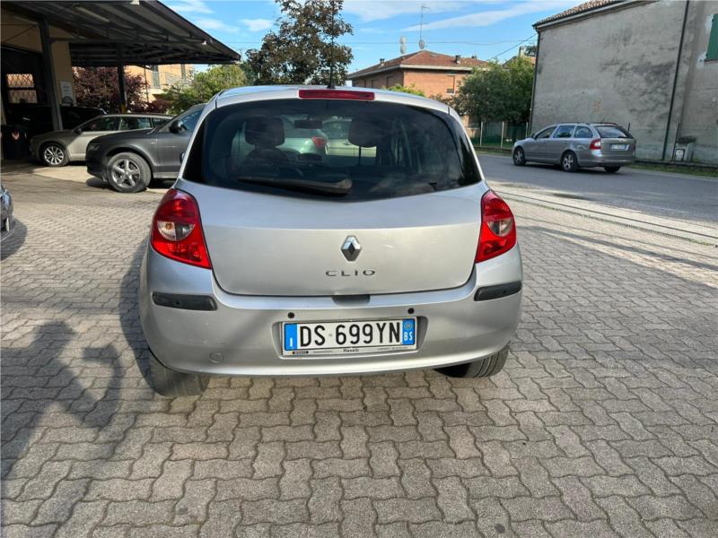 Renault, Clio 5p 1.5 dci AUTOMATICO OK NEOPATENTATO