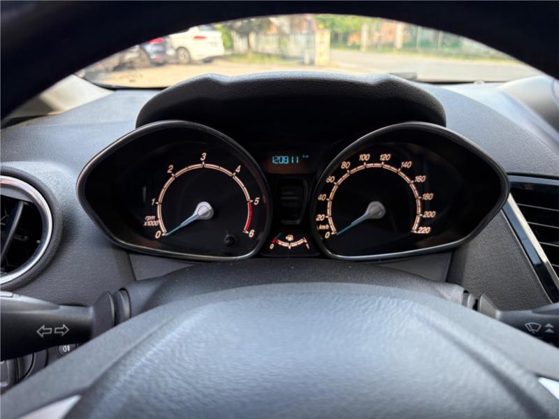 FORD, FIESTA Fiesta 5p 1.5 tdci Business 75cv OK NEOPATENTATO