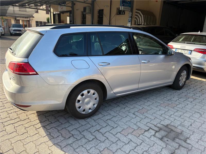 VOLKSWAGEN, GOLF VARIANT 1.6 tdi Comfortline 110cv OK NEOPATENTATO