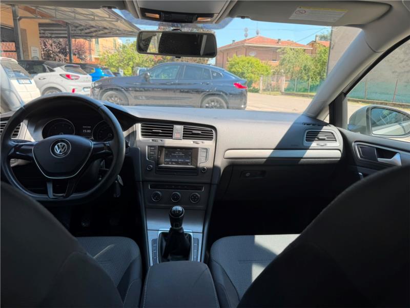 VOLKSWAGEN, Golf 5p 1.6 tdi Comfortline OK NEOPATENTATO