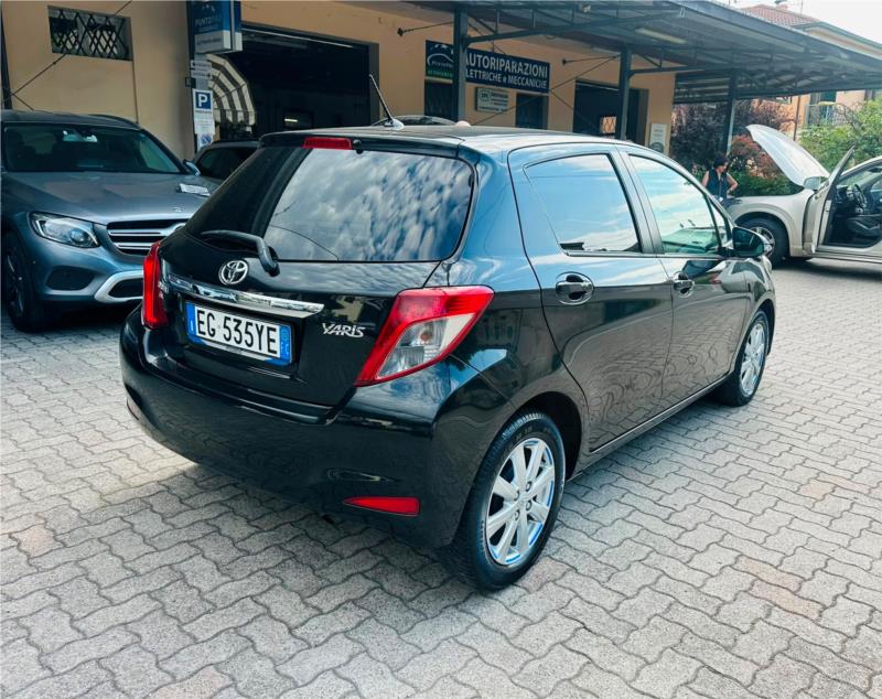TOYOTA, Yaris 5p 1.0 Lounge OK NEOPATENTATO