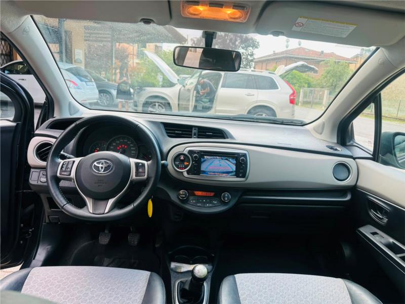TOYOTA, Yaris 5p 1.0 Lounge OK NEOPATENTATO
