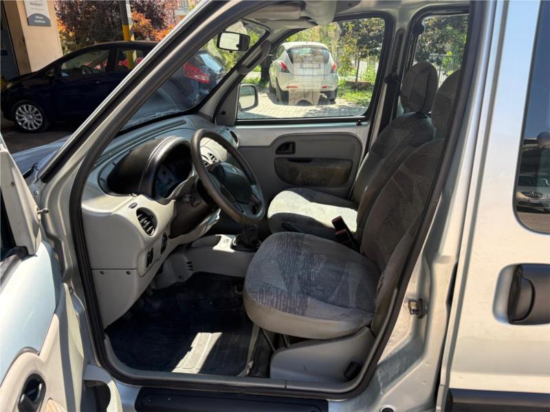 Renault,  Kangoo - 1.5 dci Expression 65cv OK NEOPATENTATO