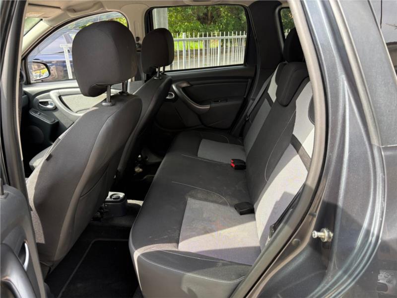 DACIA, 1.5 dci Laureate  4x2 s&s 110cv OK NEOPATENTATO