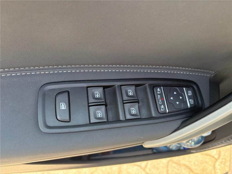 MERCEDES,  T 180 - D Premium  7G-DCT Long GANCIO OK NEOPATENATO