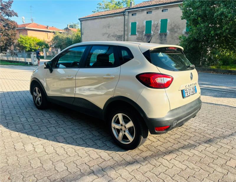 Renault, CAPTURE 1.5 dci  90cv E6 OK NEOPATENTATO