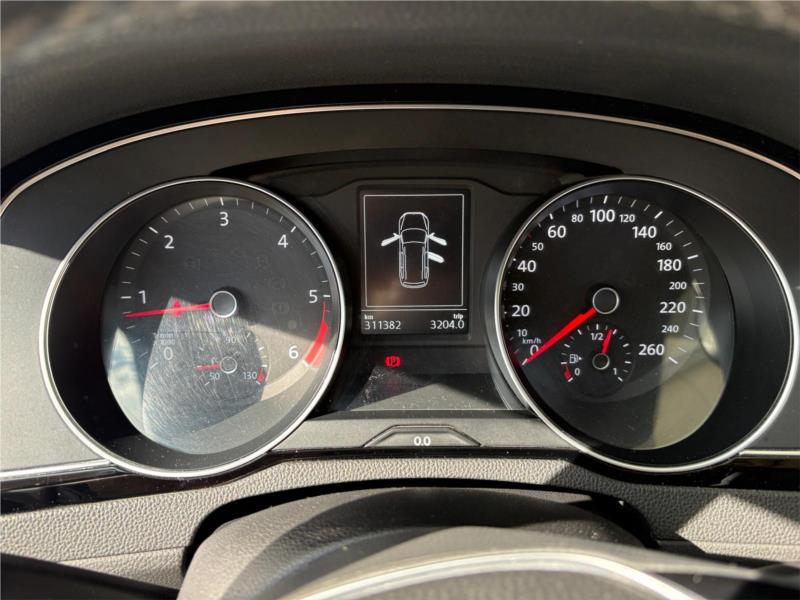 VOLKSWAGEN, PASSAT SW 2.0 tdi Highline 150cv NAVI LED PDC IVA DEDUCIBILE