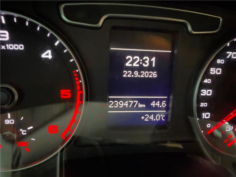 AUDI , Q3 2.0 tdi Business 140cv OK NEOPATENTATO