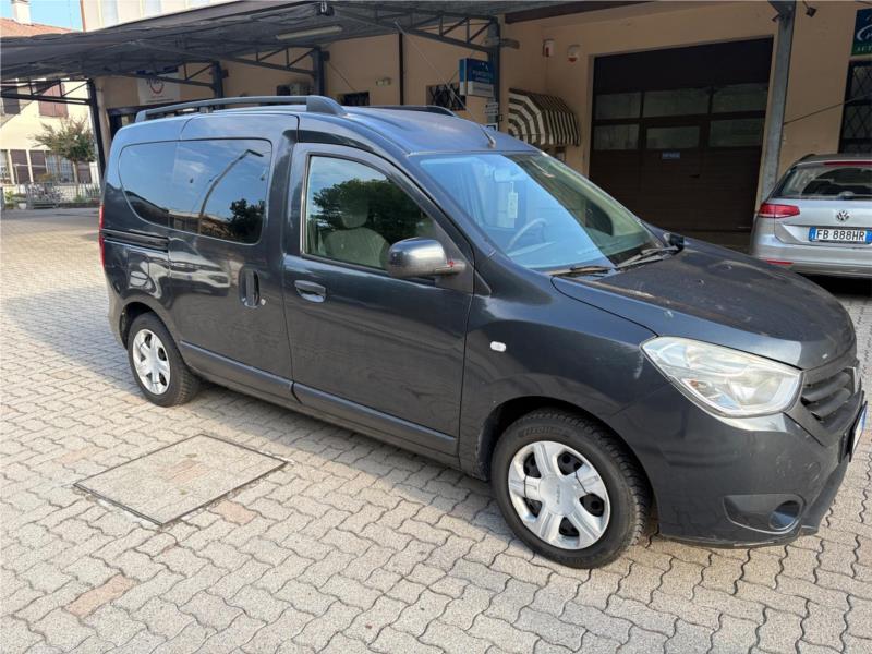 DACIA, DOKKER 1.5 dci  90cv my16 OK NEOPATENTATO